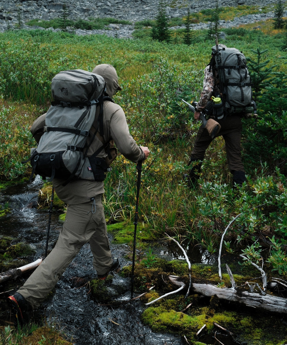 Best Rangefinding Binoculars for Hunting: Fargone’s Top 3 Picks
