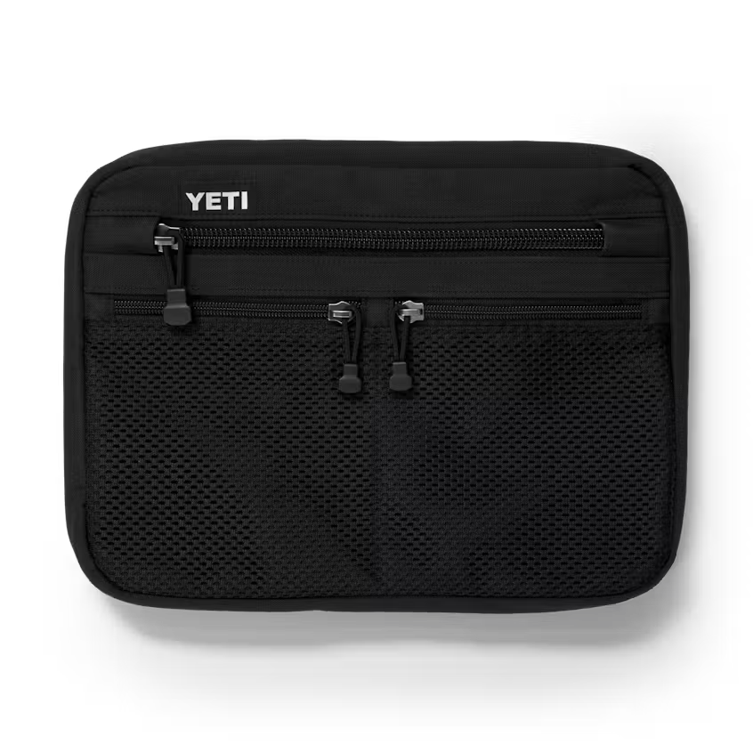 YETI_Pack_Attic_10_Overhead_Front_1058_B.avif
