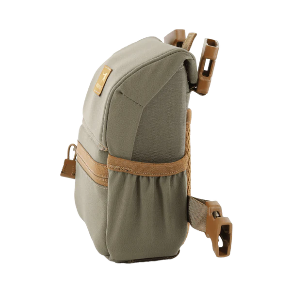 Enclosed Binocular Chest Pack
